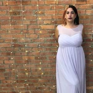 Meet your Posher, Elisa